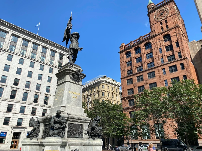 Montréal: The Original Old Montréal Walking Tour