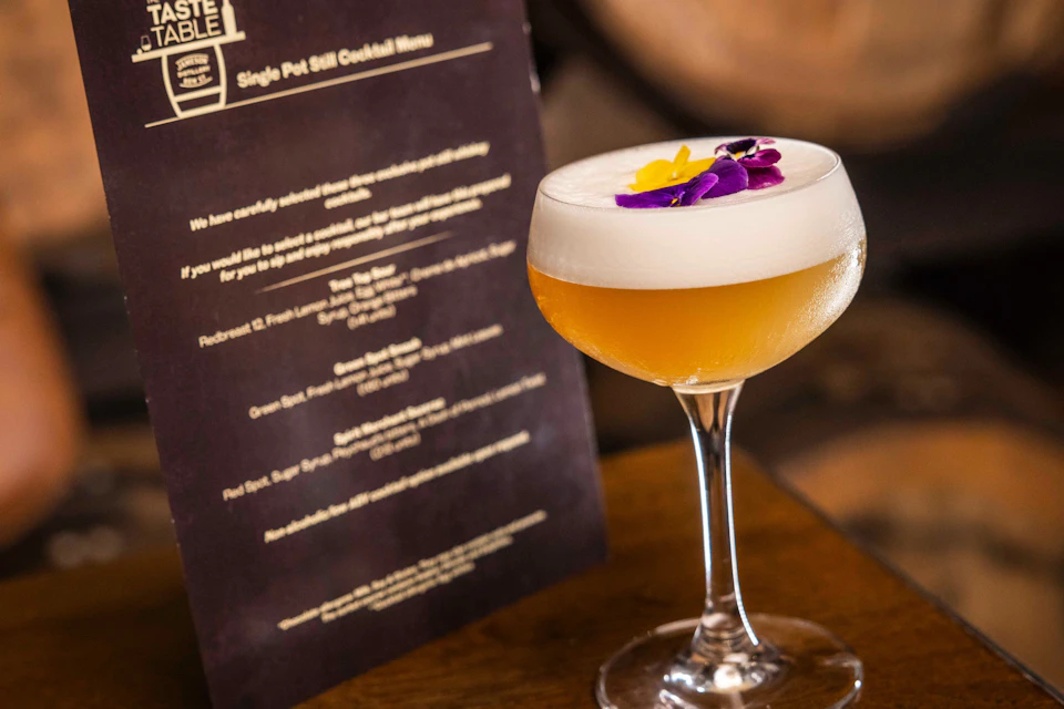 COCKTAIL