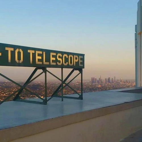 Observatorio Griffith: Tour guiado + Espectáculo del Planetario - Photo 6