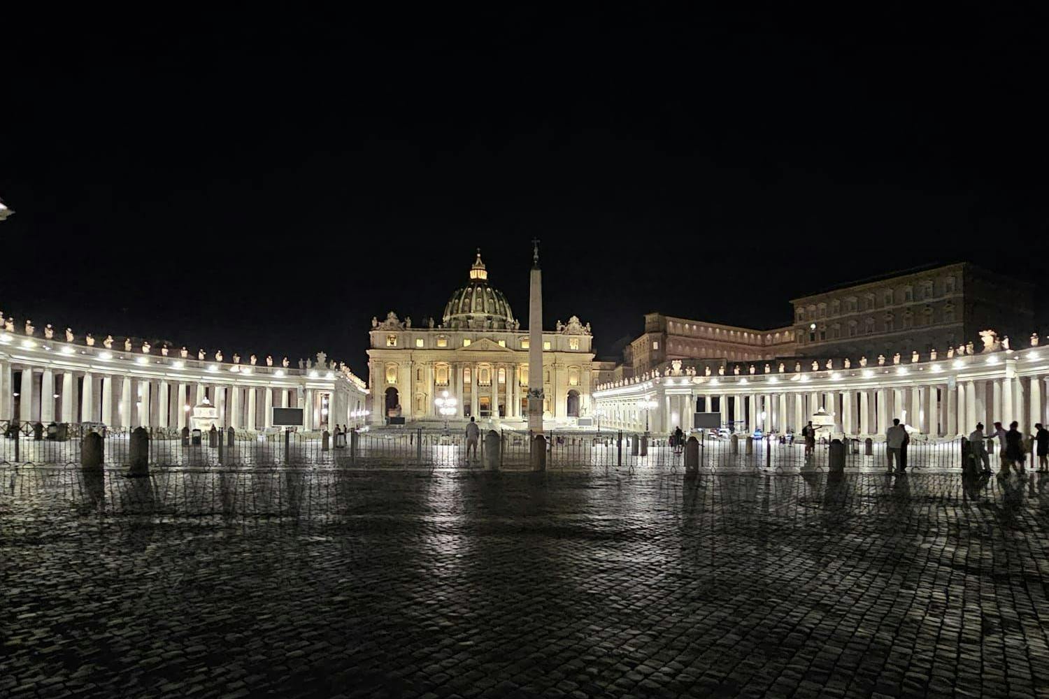 Basílica de São Pedro: Visita guiada + Acesso à Cúpula e às Grutas do Vaticano - Photo 4