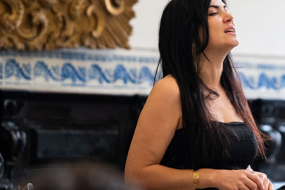 Fado concert inside the 18th-century sacristy of the São Bento da Vitória Monastery