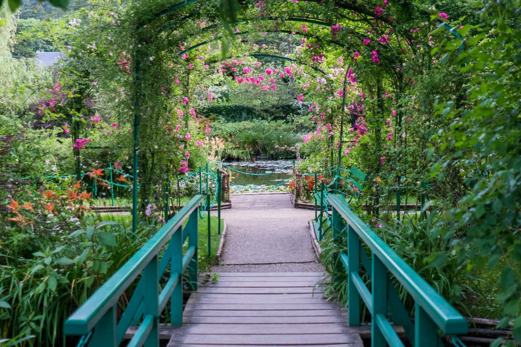 walk around the garden