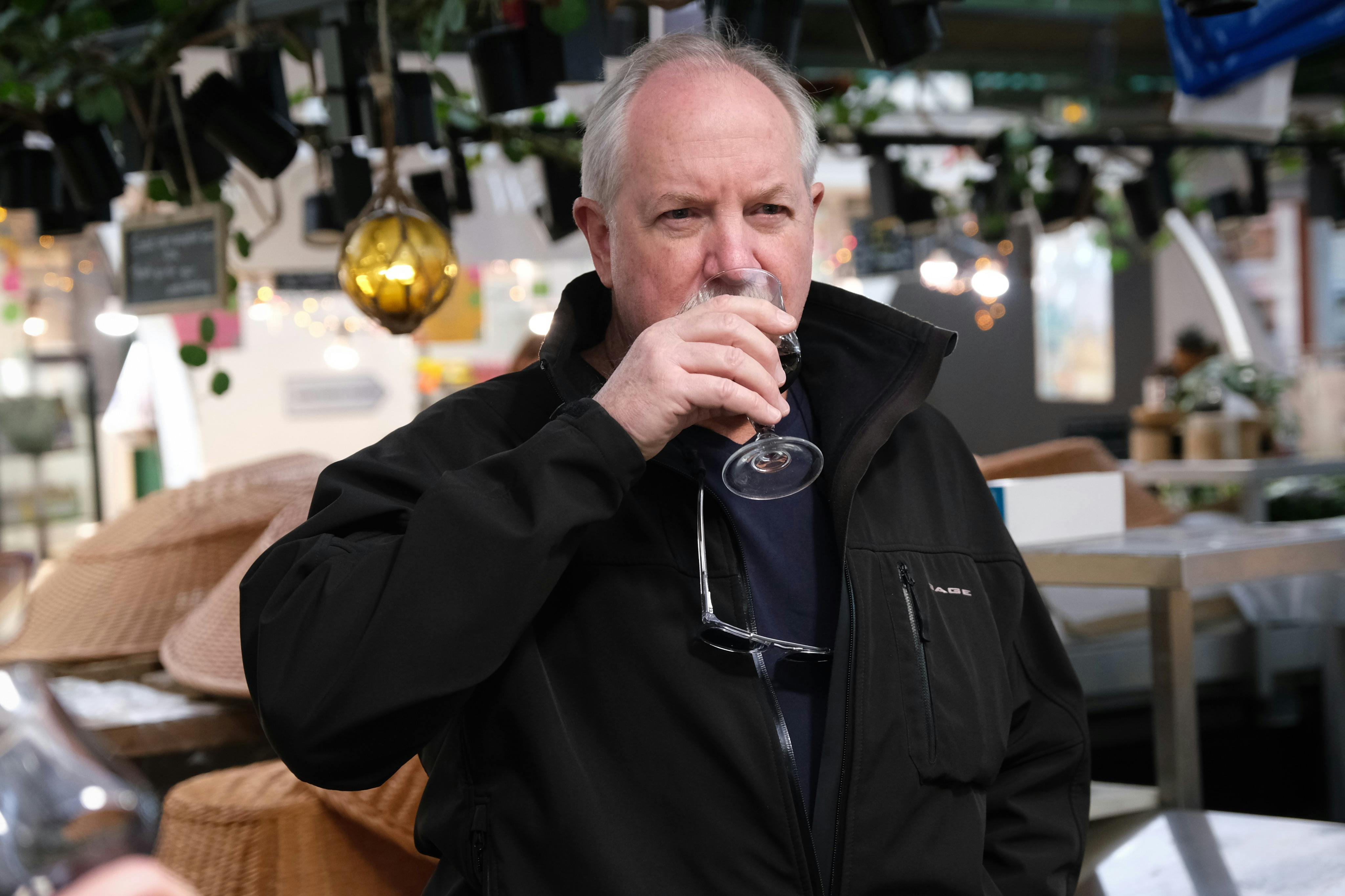 Paris: Guided Food Tour + Market Visit - Photo 13