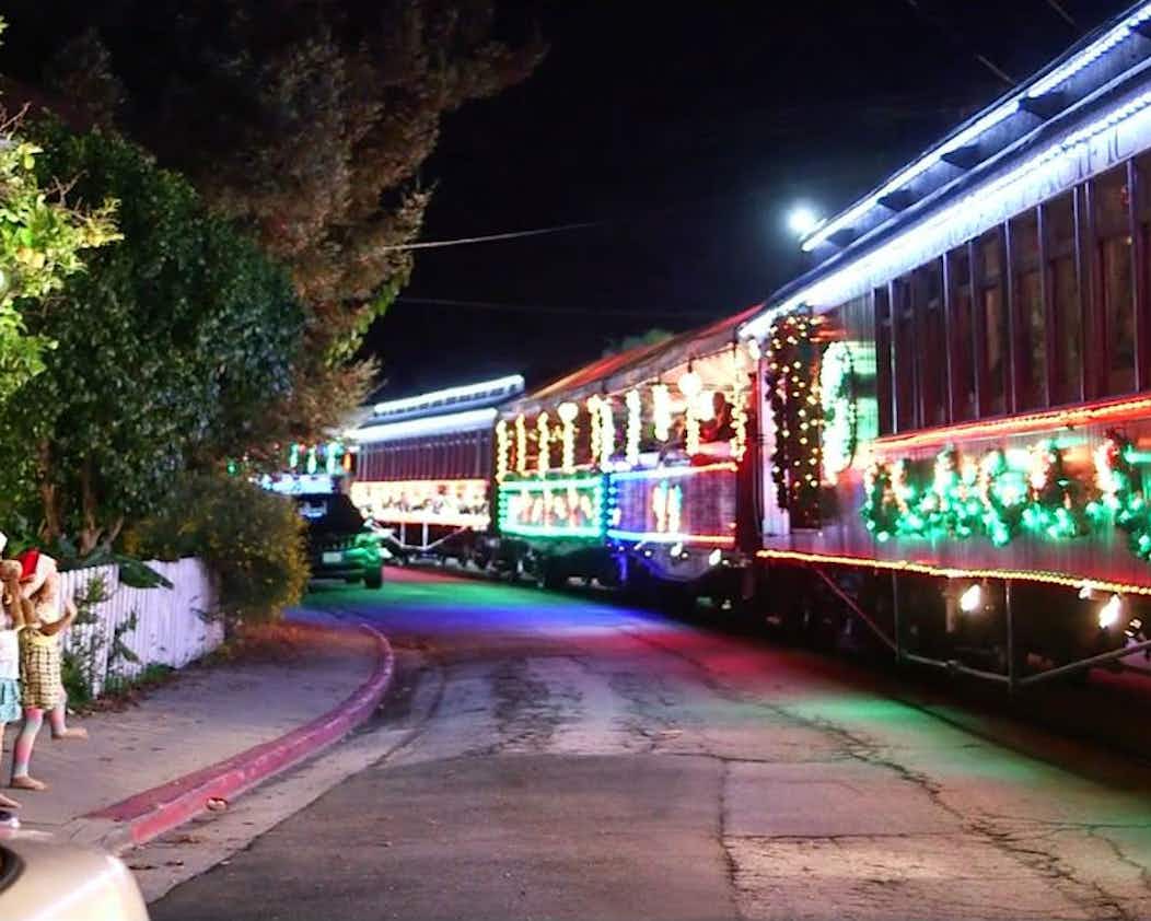 All Aboard The Santa Cruz Beach Train Tiqets