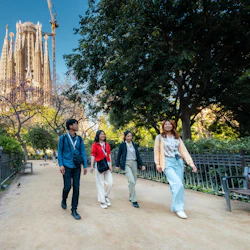 Gaudí & Sagrada Familia: Guided Tour 5