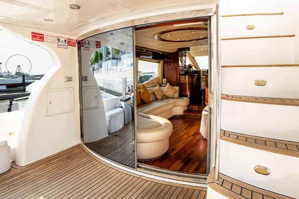 61フィートラグジュアリーヨットチャーター-シルバークリーク