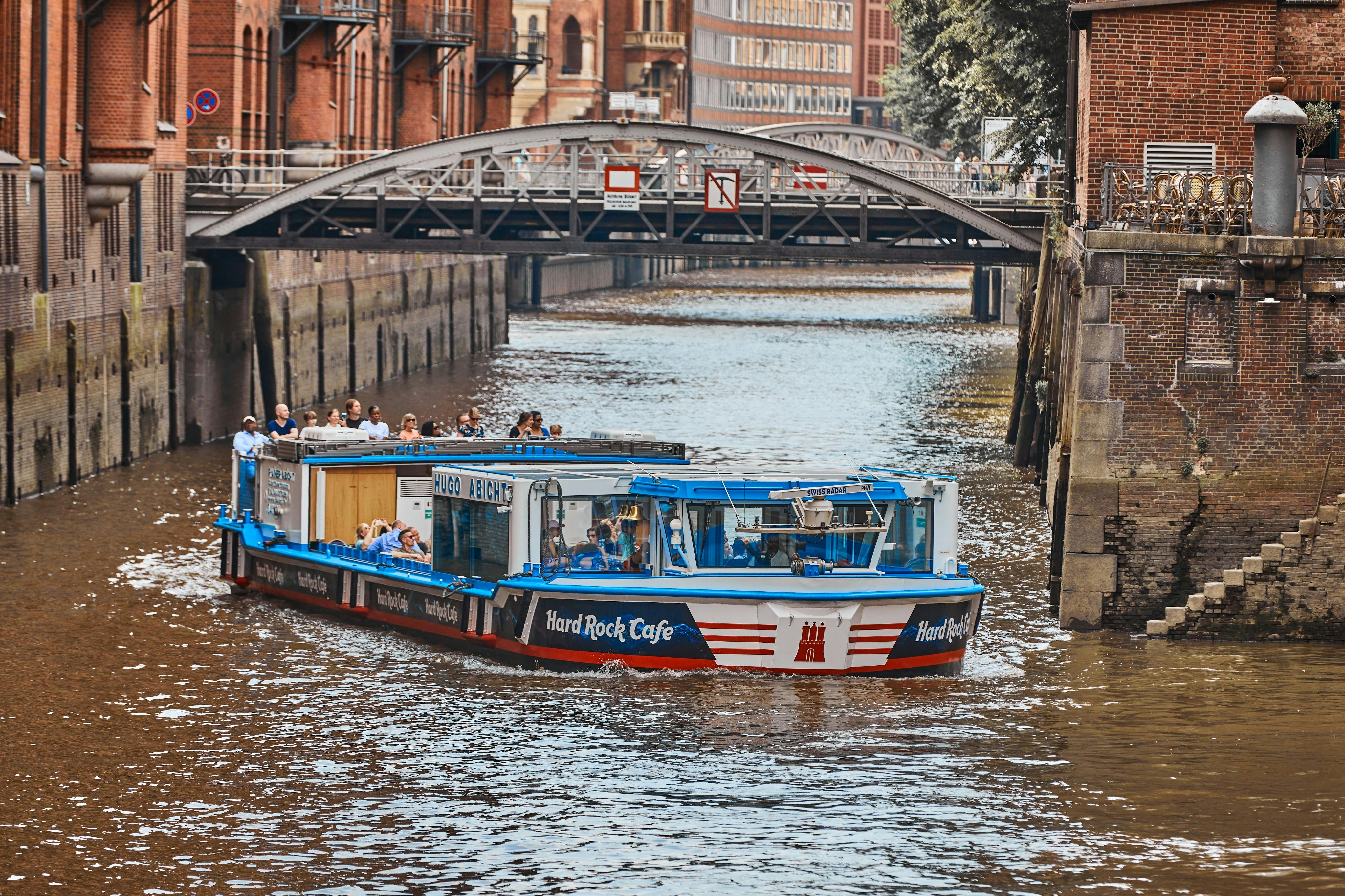 Экскурсия по гавани Шпайхерштадта