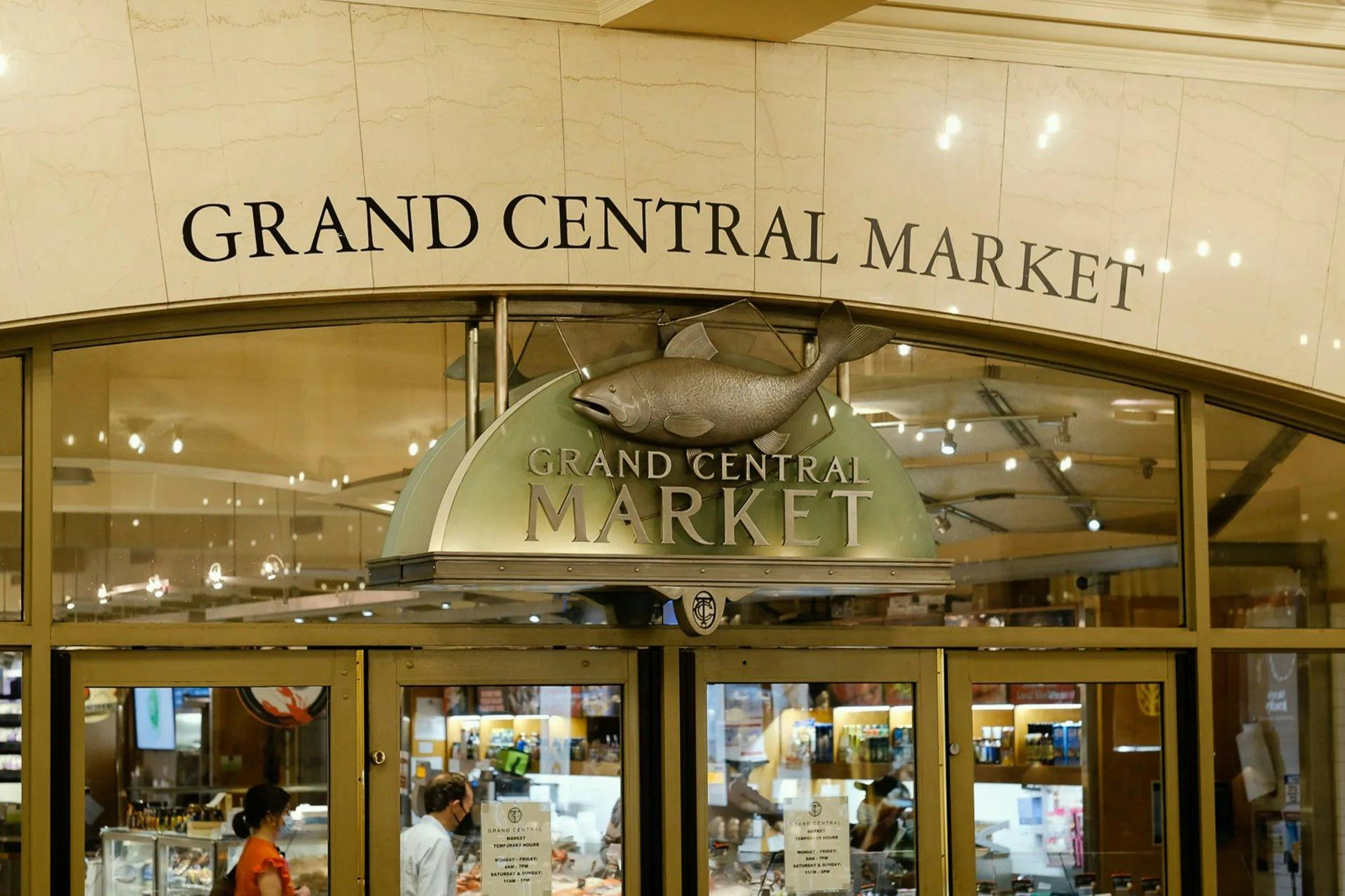 NYC: Official Grand Central Terminal Tour by Take Walks