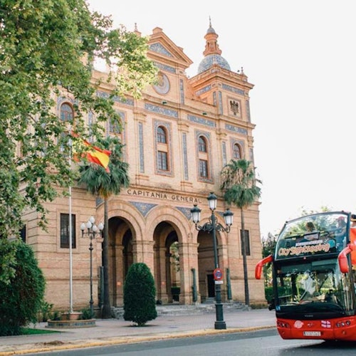 CitySightseeingSeville: Bus Tour + Flamenco Museum + Bike Rental