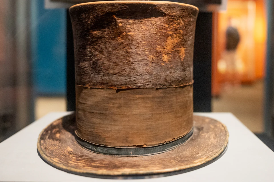 Lincoln's top hat