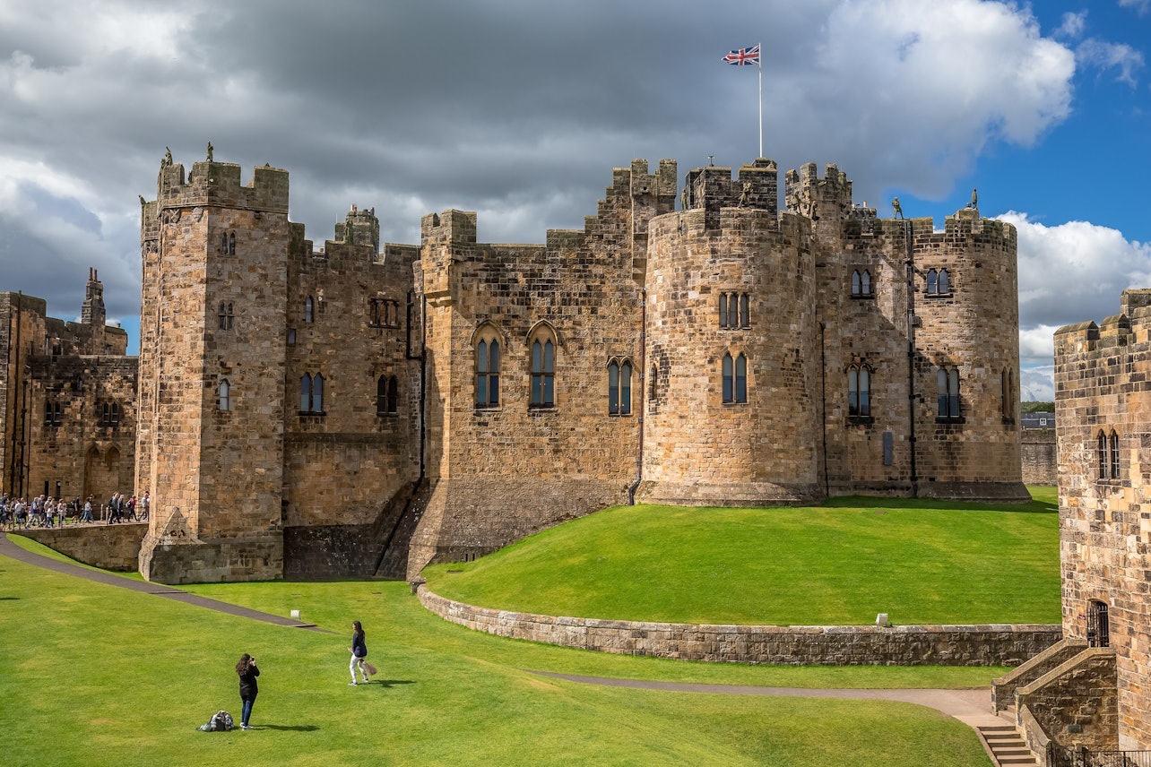 Tour del Castello di Alnwick e degli Scottish Borders con ingresso al castello - Alloggi in Edimburgo