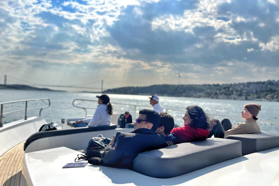 Bosphorus Yacht Cruise Istanbul