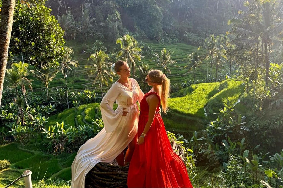 鳥の巣のフォトブースで、より多くの思い出を捉えましょう。