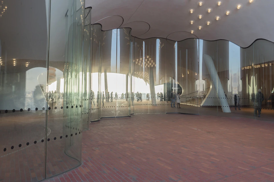 Elbphilharmonie Plaza