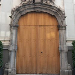toegangspoort tot het Museum