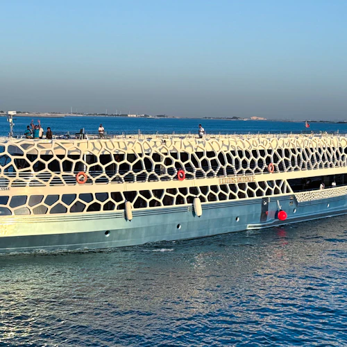 Marina de Dubai: Cruzeiro com jantar no Megayacht Lotus - Photo 4