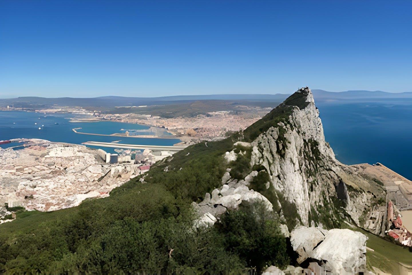 Ο υπέροχος βράχος του Γιβραλτάρ
