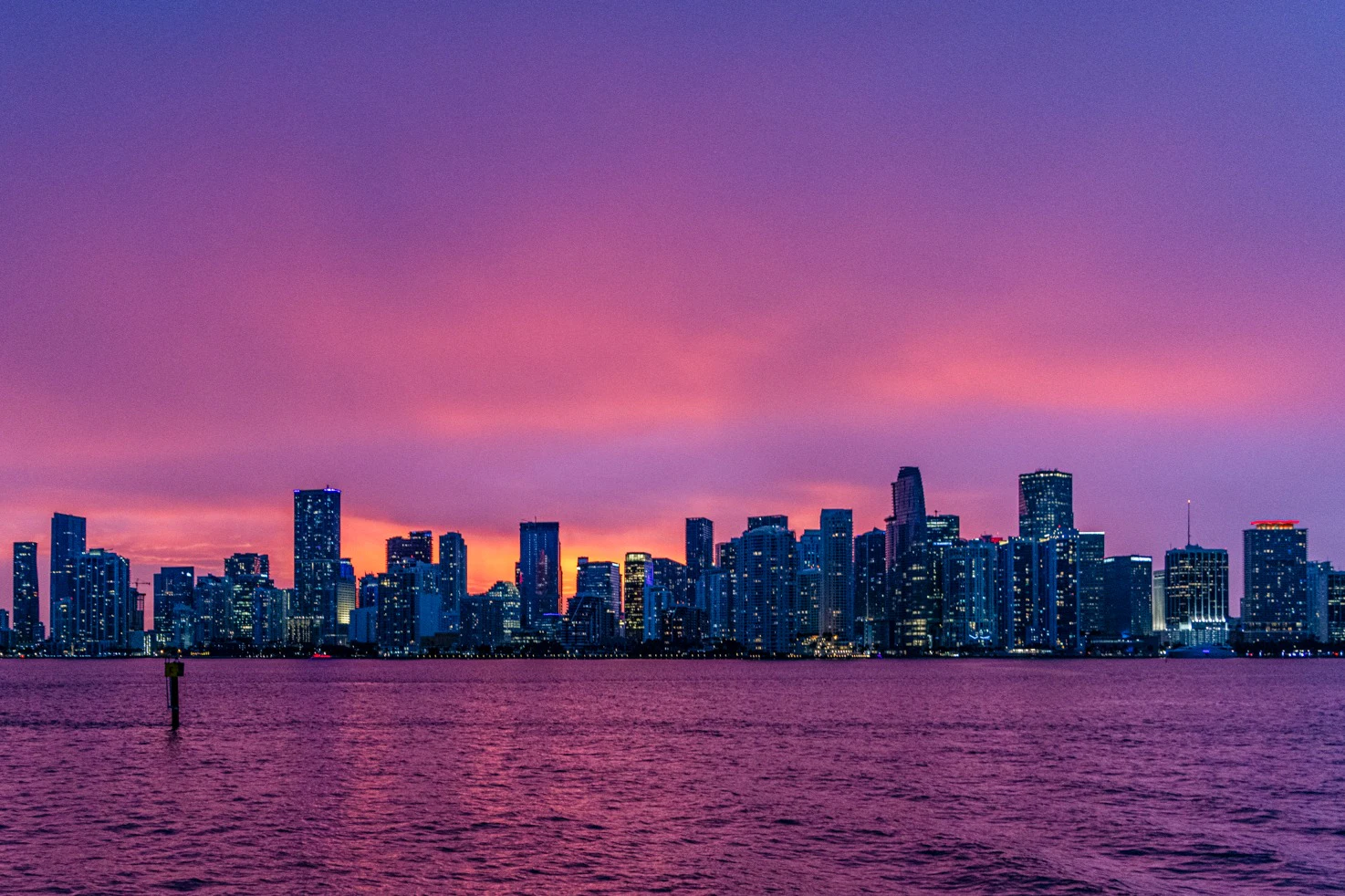 Miami: Star Island Guided Sunset Cruise