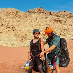 Sharjah: Guided Tandem Paragliding Experience 2