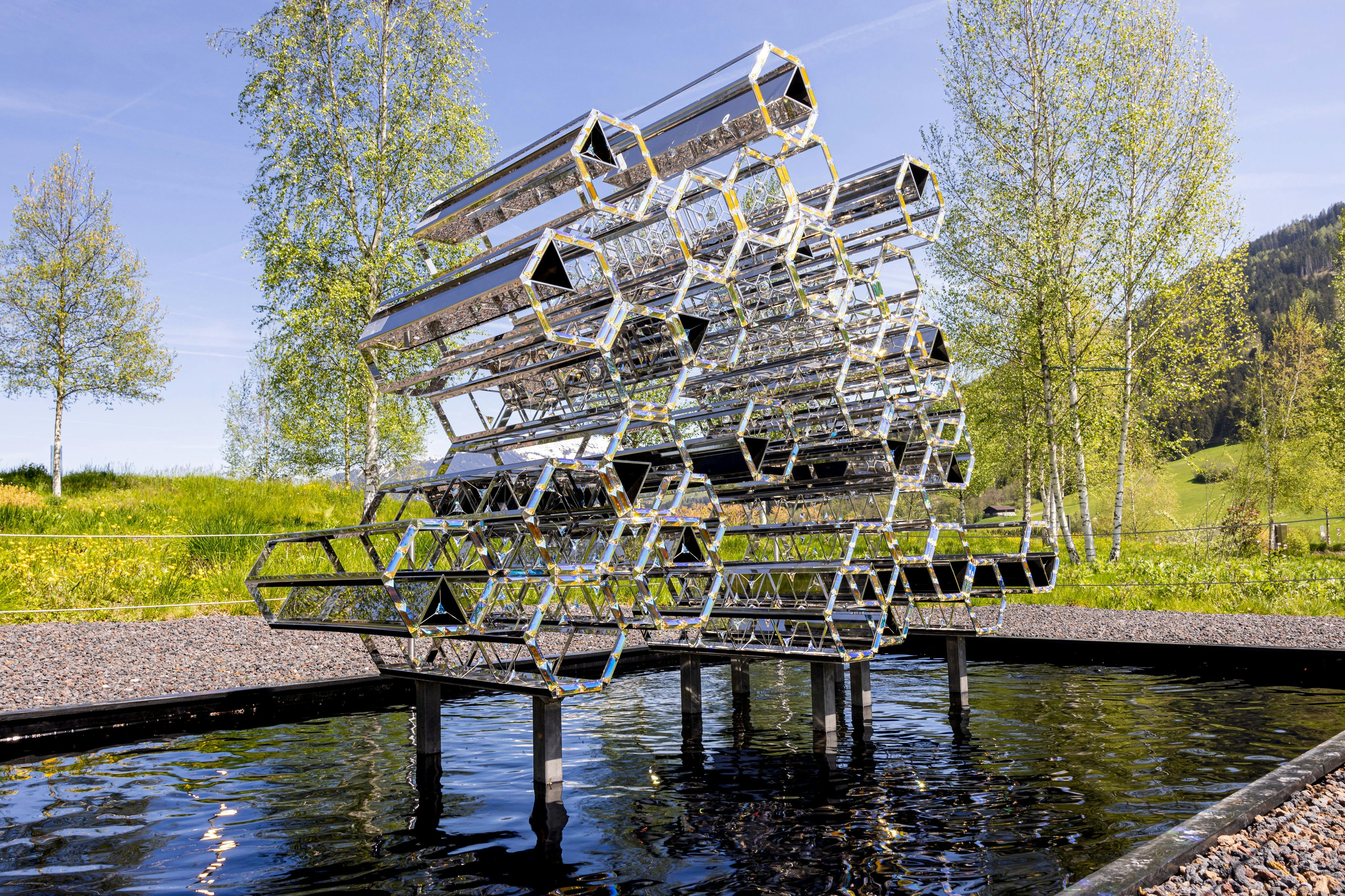 "Hexalite" by Zeinab Al Hashemi