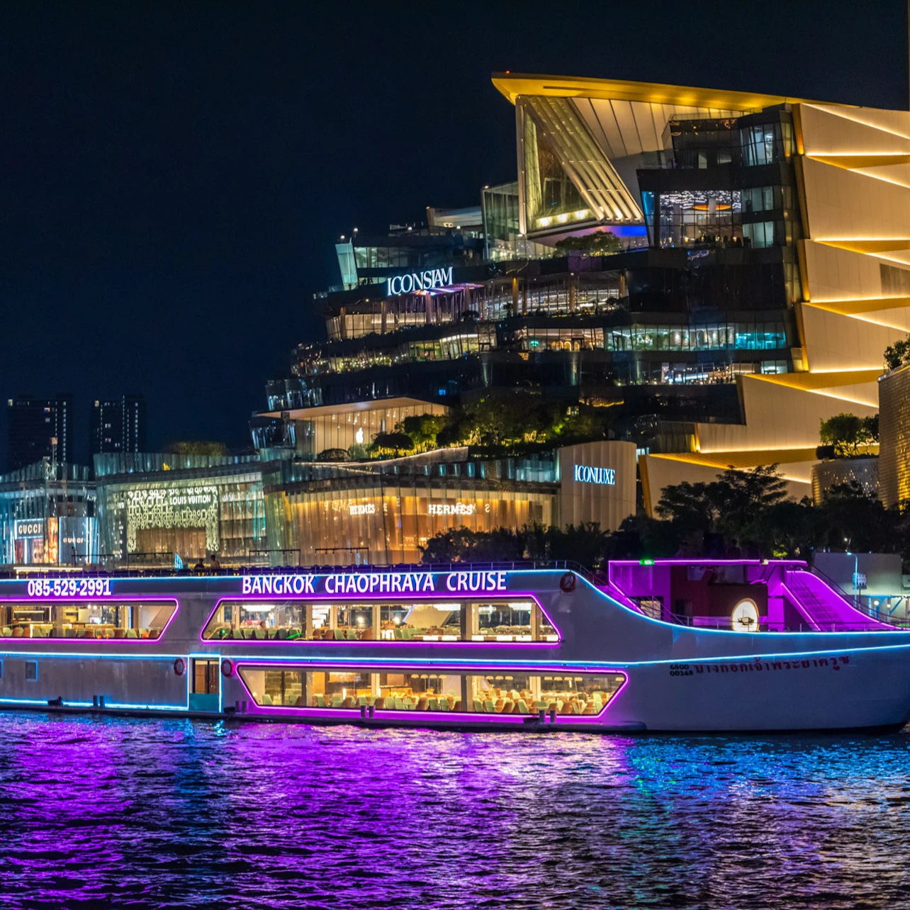 Bangkok: The Newest Chao Phraya River 5-Star Dinner Cruise at Asiatique in Bangkok β Tiqets