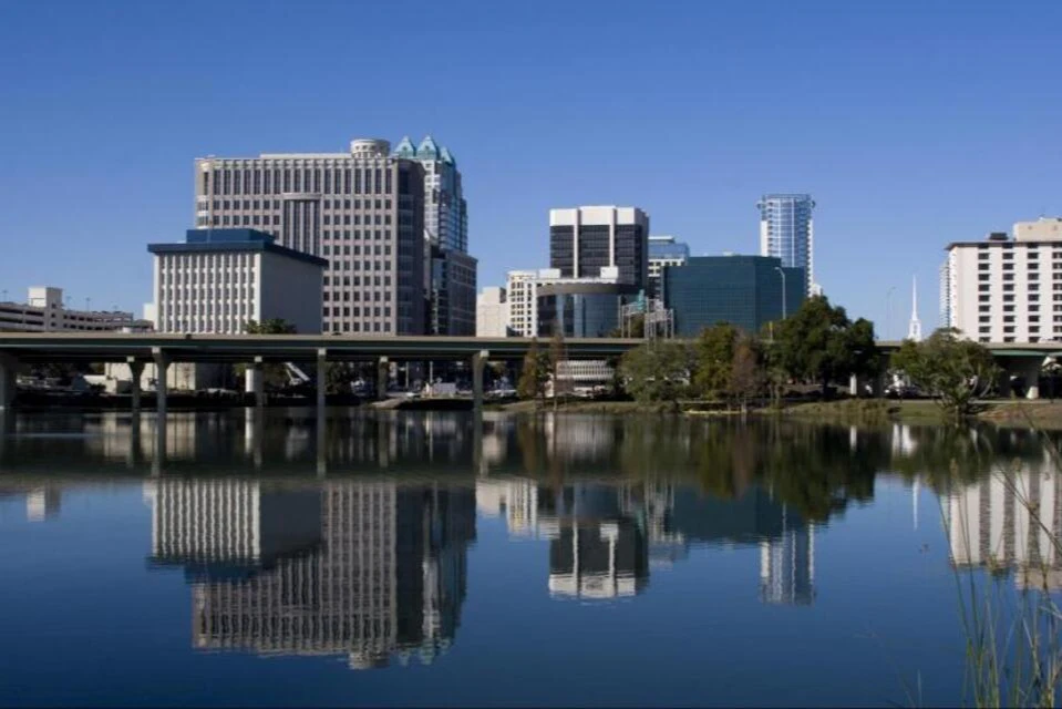 Orlando: Guided City Tour + Boat Cruise + Roundtrip Transfer