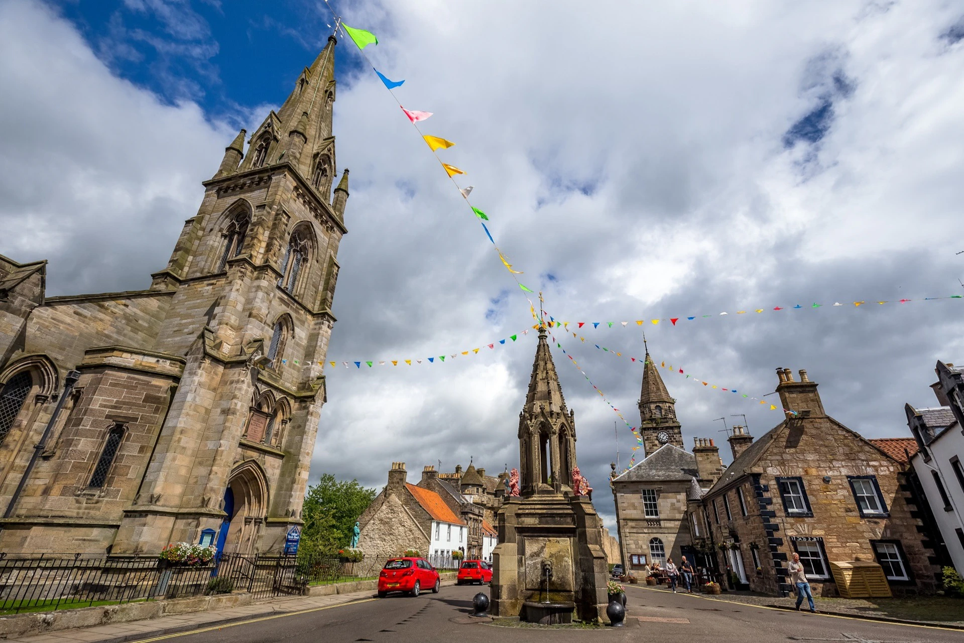 Falkland a beautiful town with a palace favoured by Mary Queen of Scots as a country retreat.