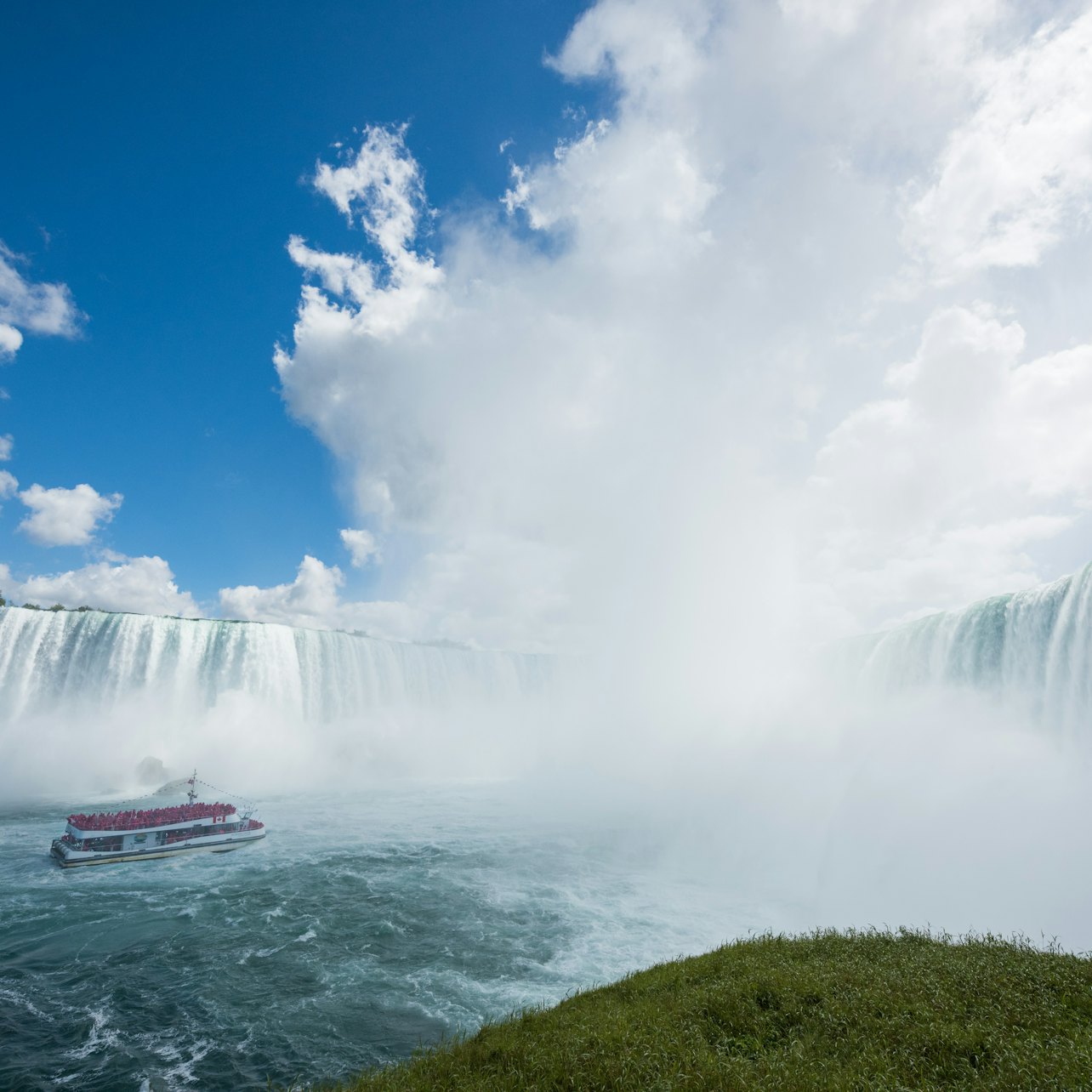 Viaggio dietro le cascate - Alloggi in Cascate del Niagara