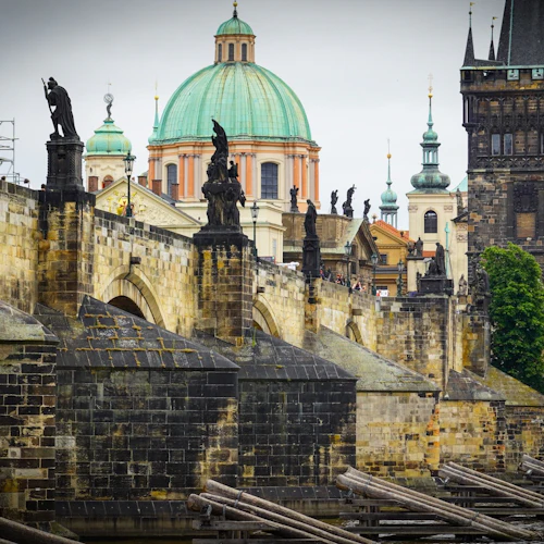 Prague: Old Town Guided Tour with Food & Beer Tasting - Photo 6