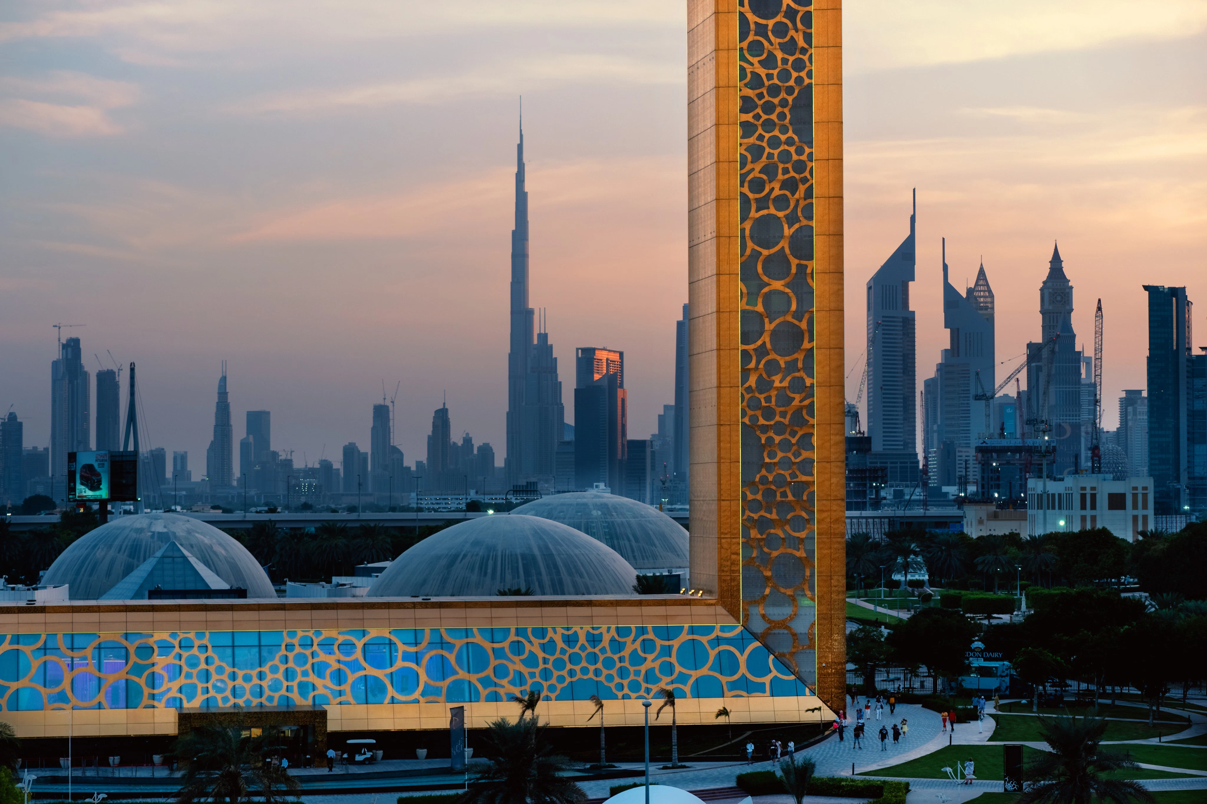 Dubai: Half-Day City Tour + Dubai Frame Entry