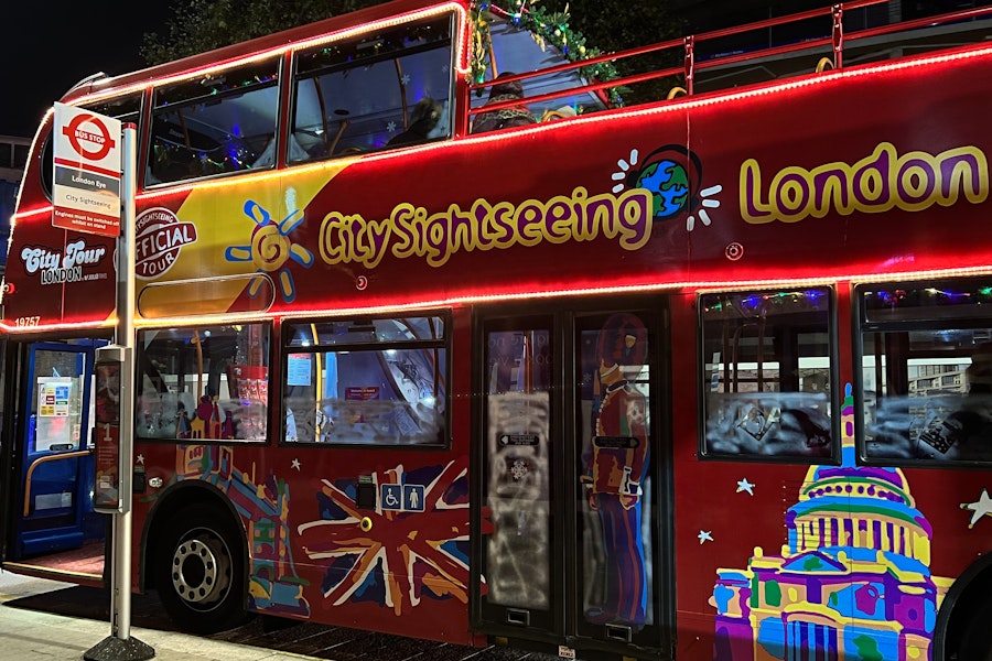 Julbelysning‑bussrundtur London