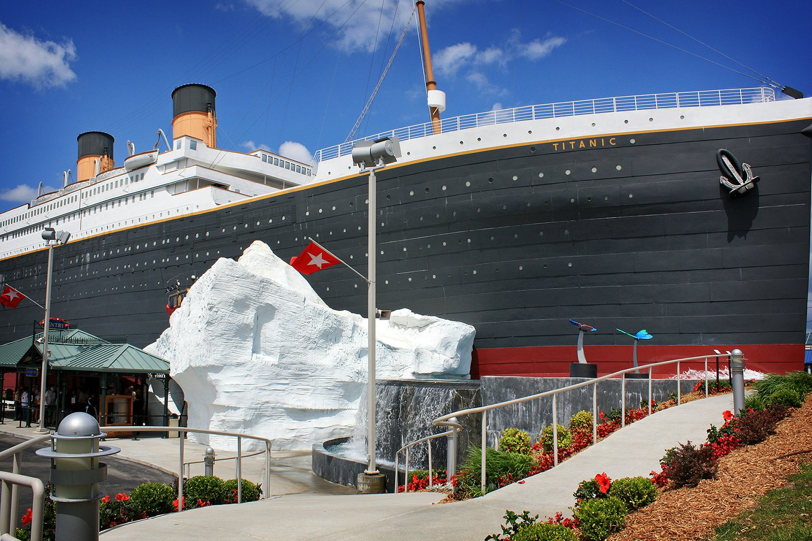 Tickets for Titanic Museum Attraction Branson | Tiqets