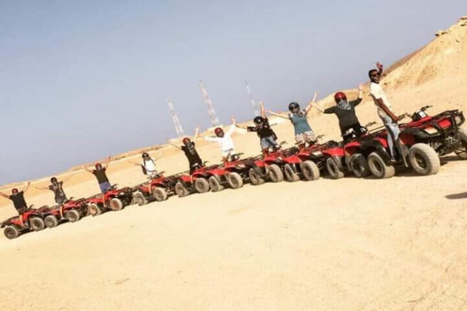 후르가다에서 즐기는 쿼드 라이딩