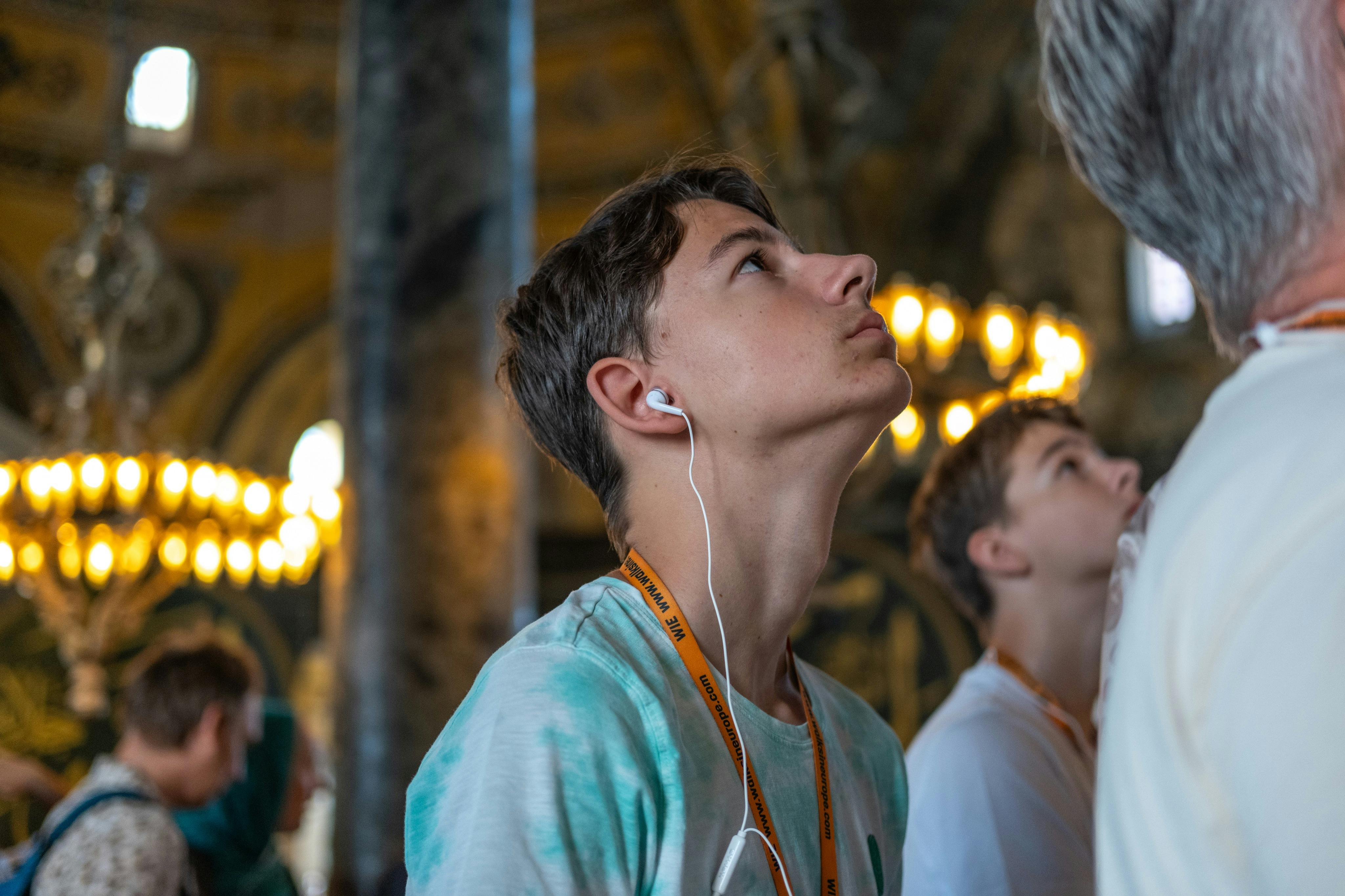 Ακουστικά για να ακούς καλύτερα τον οδηγό