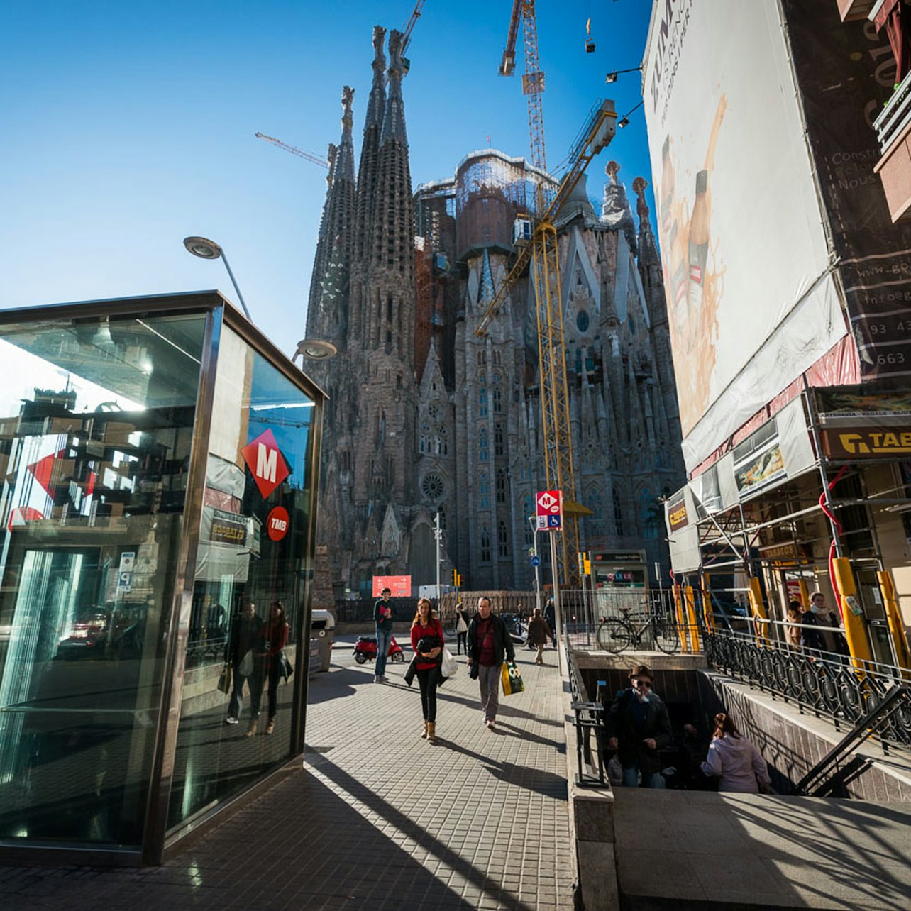 Hola Barcelona: Tarjeta de transporte público - Alojamientos en Barcelona