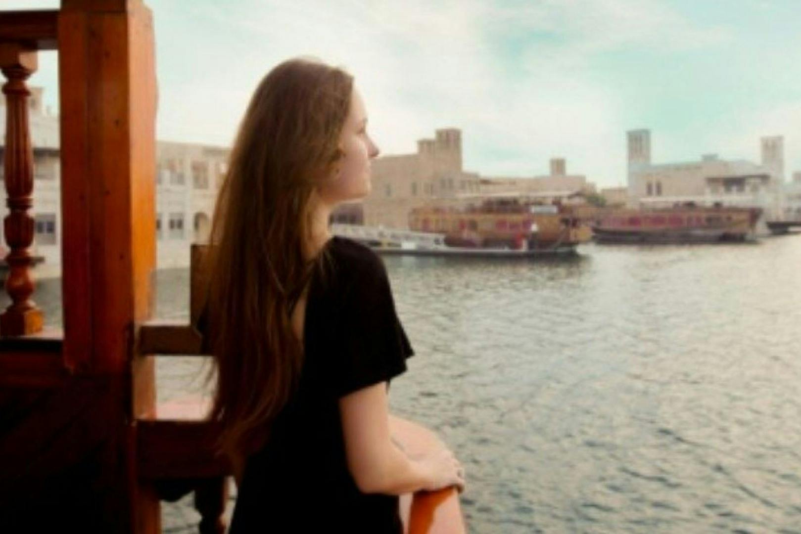 Crociera turistica sul torrente con pizza al forno e bevande illimitate