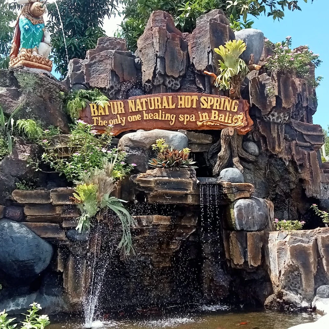 Batur Natural Hot Spring: Entry Ticket in Bali β Tiqets