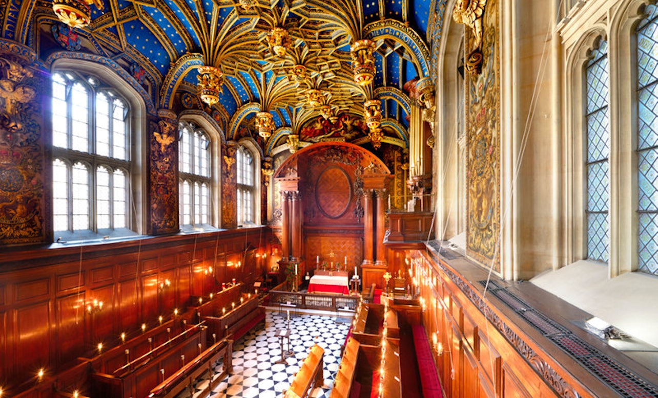 Palácio de Hampton Court, jardins e labirinto - Acomodações em Londres