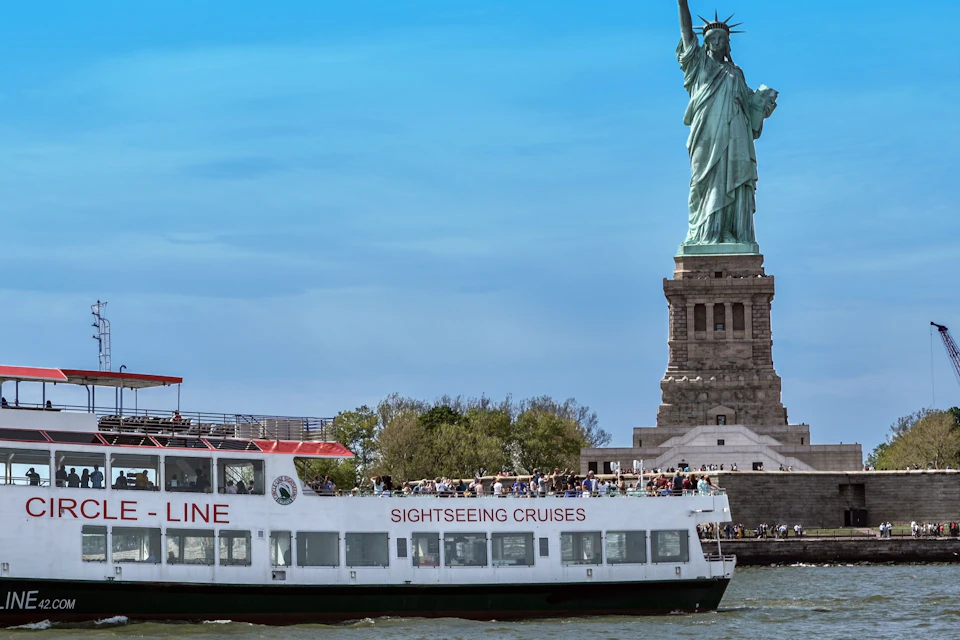 Circle Line Sightseeing Yachts, Inc.
