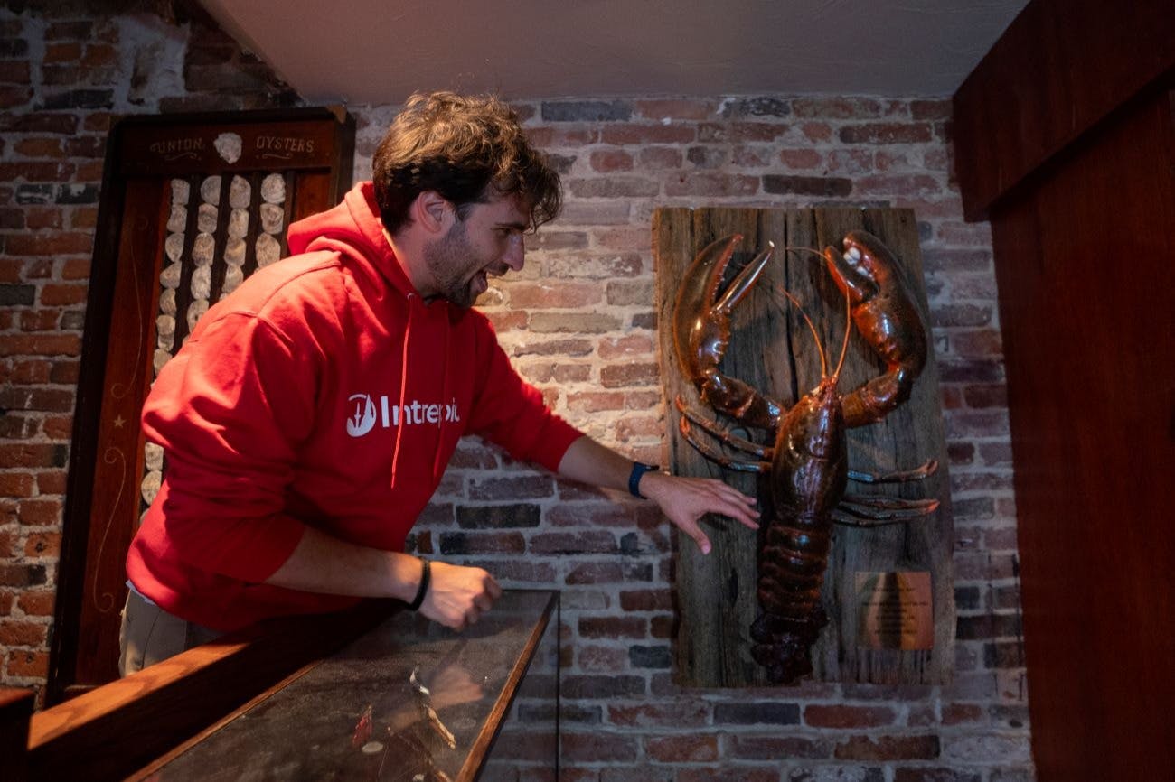 Boston: Tour guidato del Seaport District e degustazioni di frutti di mare — 3
