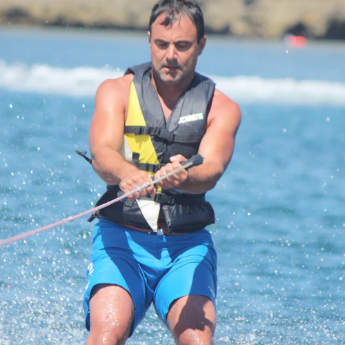 Armação de Pêra: Water Skiing Experience - Photo 3