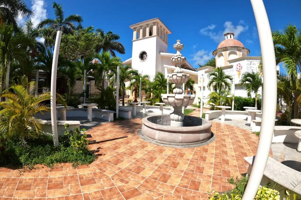 Downtown Puerto Morelos