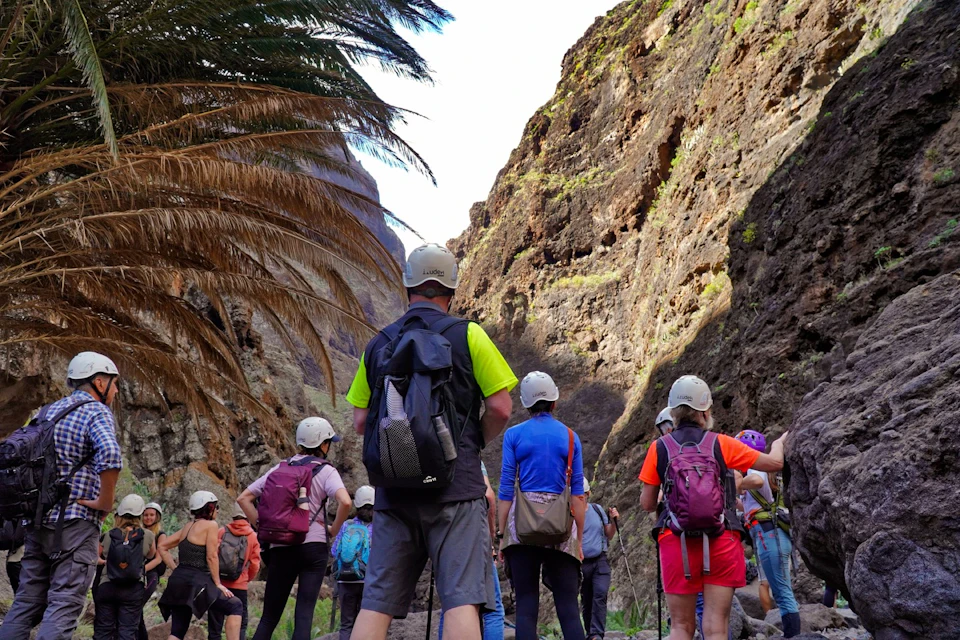 Group of hikers admiring the Masca gorge