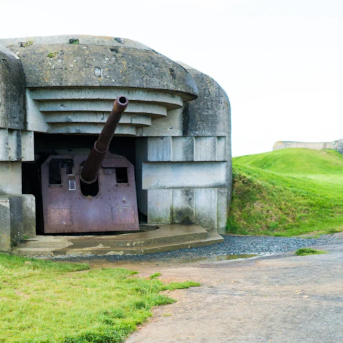 Normandy: Day Trip from Paris with D-Day Beach, Cemetery & Cider Tasting - Photo 7
