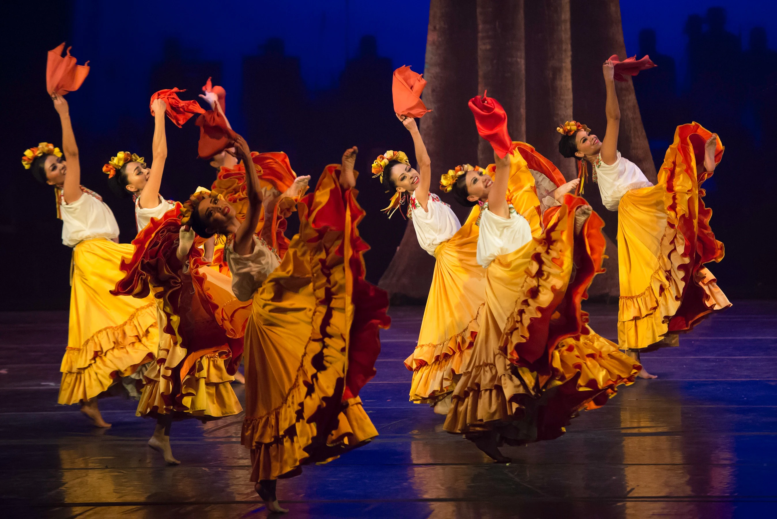 Mexico City: Mexican Folklore Ballet