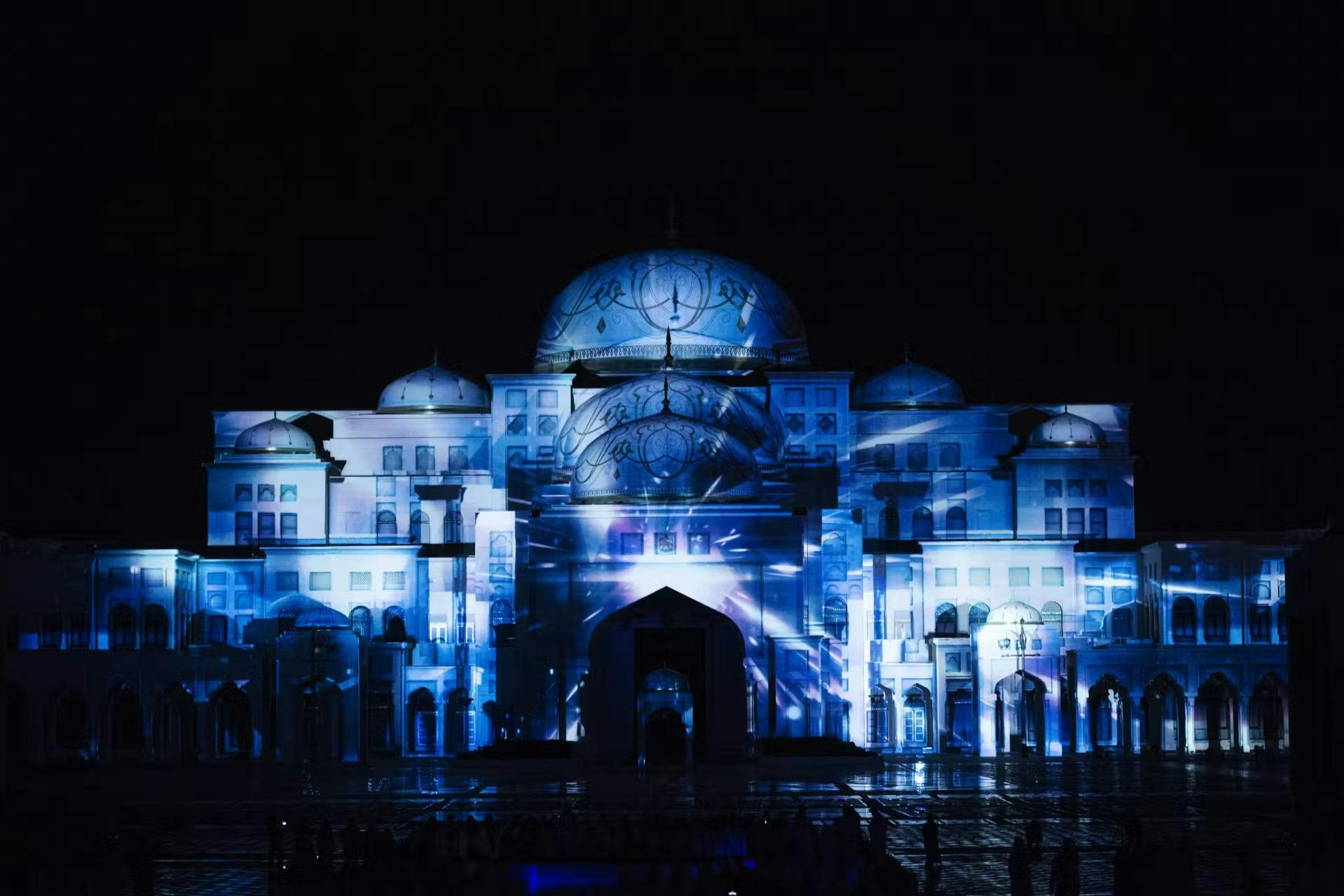 Qasr Al Watan Palace: Entry Ticket in Abu Dhabi – Tiqets