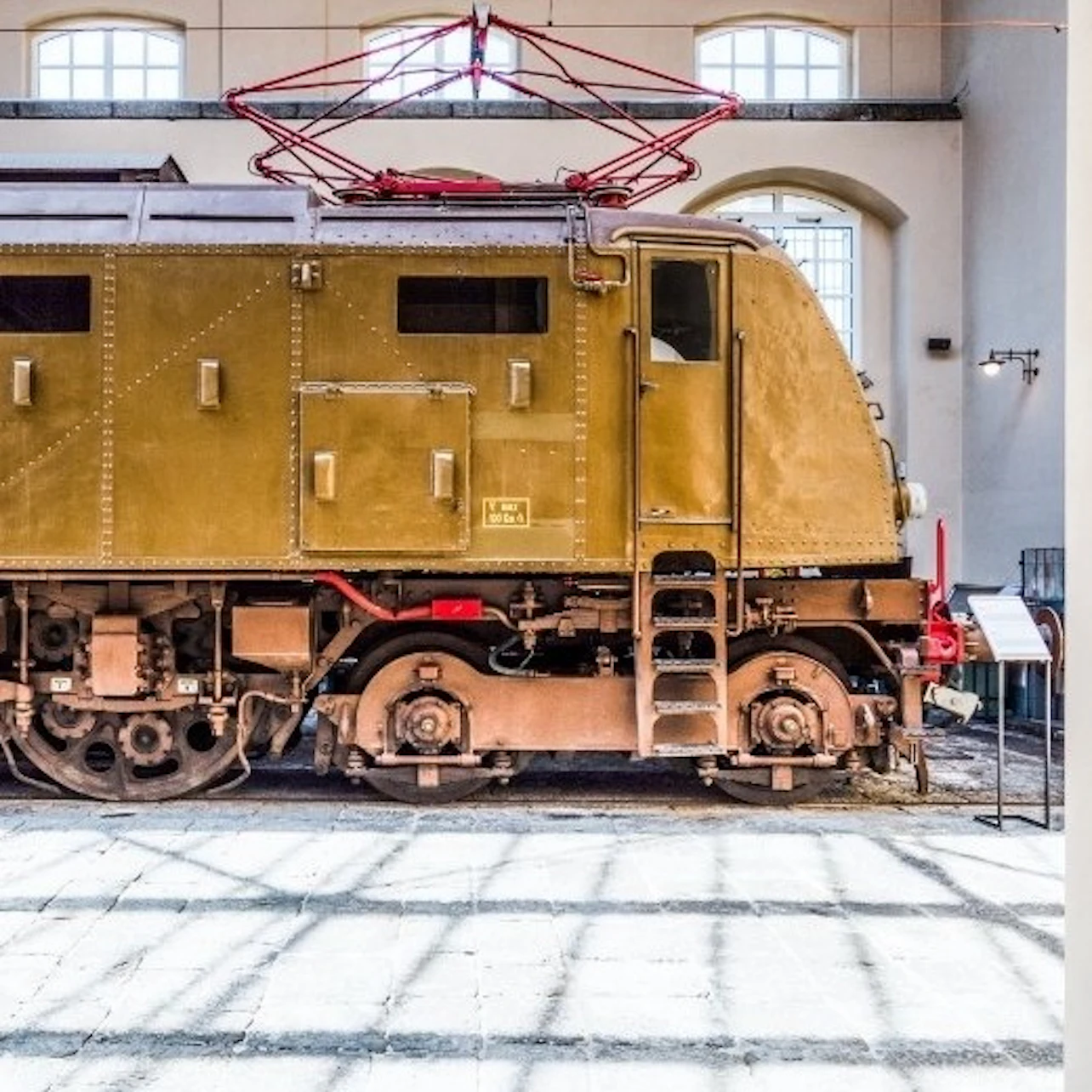 Museo del Ferrocarril de Pietrarsa: Transporte desde Nápoles + Entrada + Visita guiada