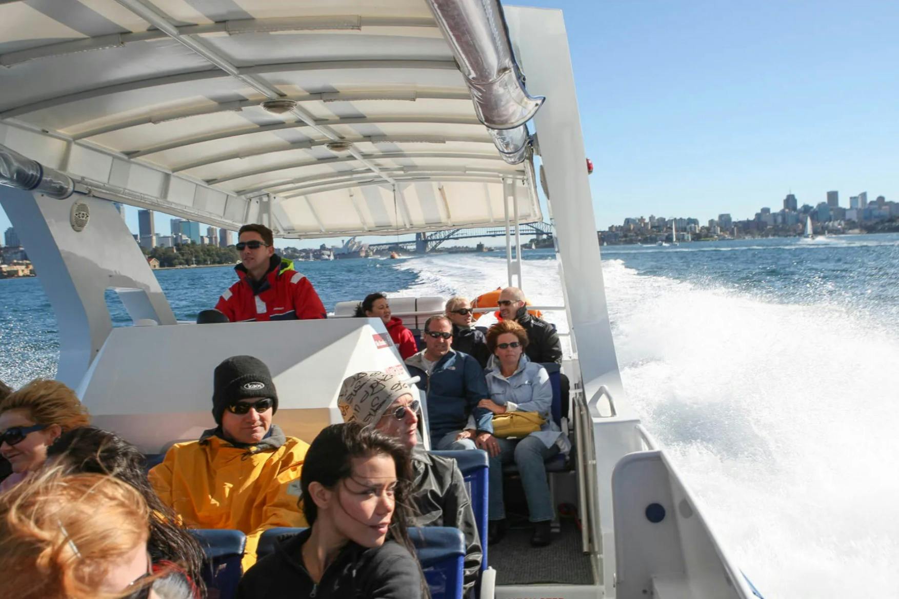 Sydney: giro in barca per l'osservazione delle balene di 2,5 ore — 2