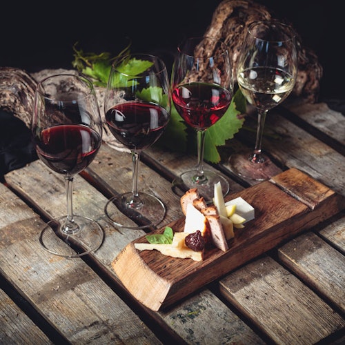 Bodegas Monje: Visita a la bodega + Cata de vinos