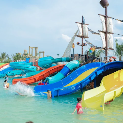 VinWonders Wave Park Hanoi: bilhete de entrada + parque aquático opcional - Photo 2